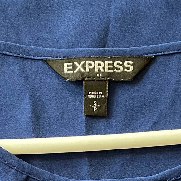 EXPRESS Top, Size SP, Cobalt Blue Lace, Sleeveless, Summer, Keyhole Neckline - Picture 5 of 8